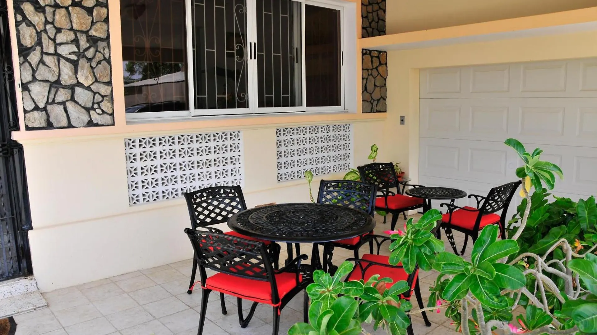 Villa Zenbreak Graceville Beachhouse Saint James